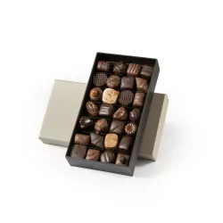 Coffret Praliné noir et lait n°28